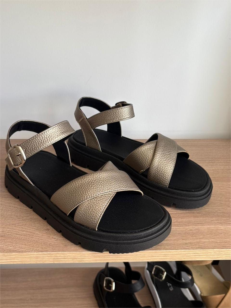 Thumbnail img_01K9D708C1M2METHA3YD466XBP