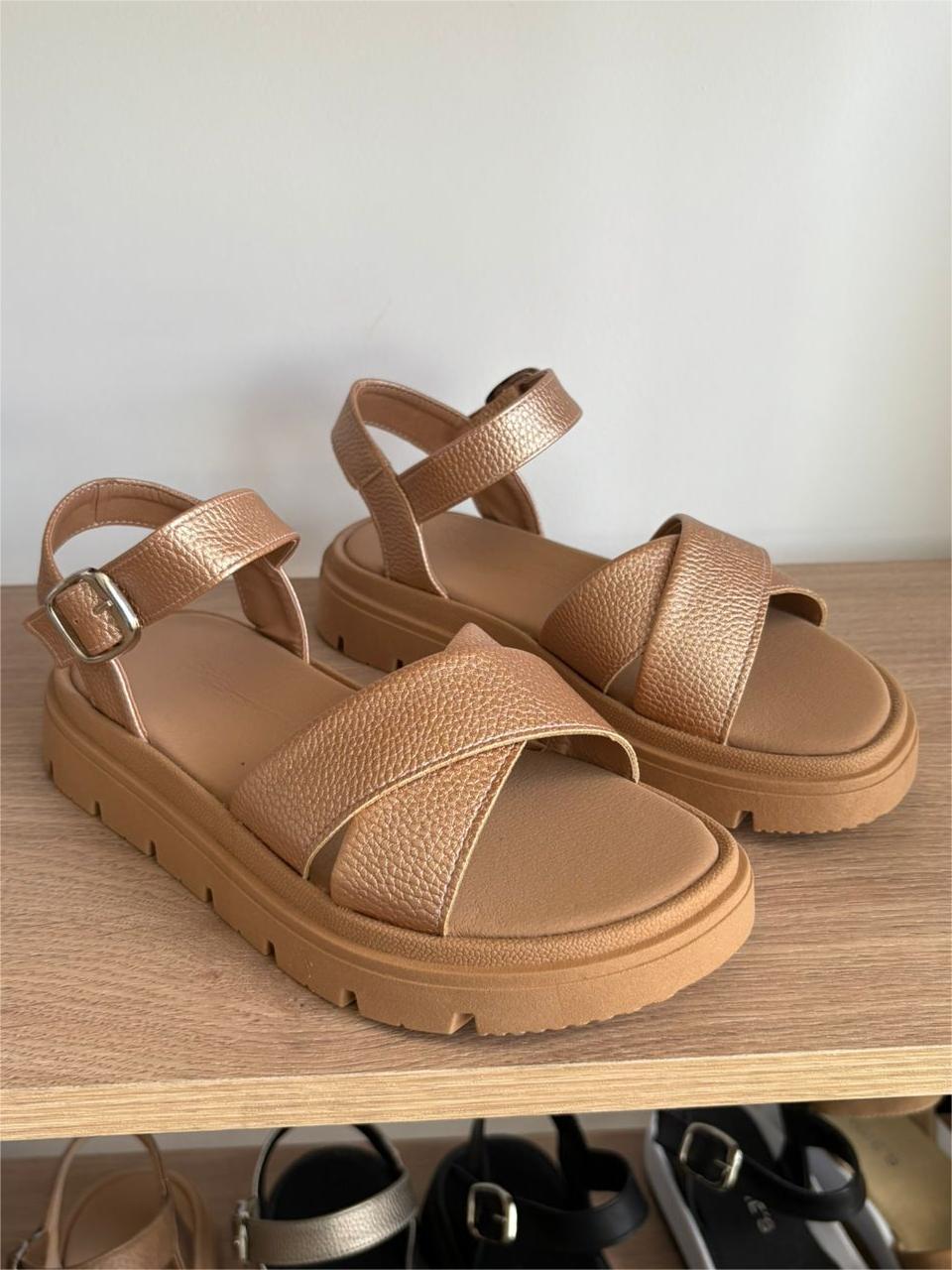 Thumbnail img_01K9D708C1ZWH8D12YD7CN48HM